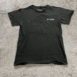 Columbia PFG T-Shirt Women Small Black Crew Neck Short Sleeve Graphic Casual Tee